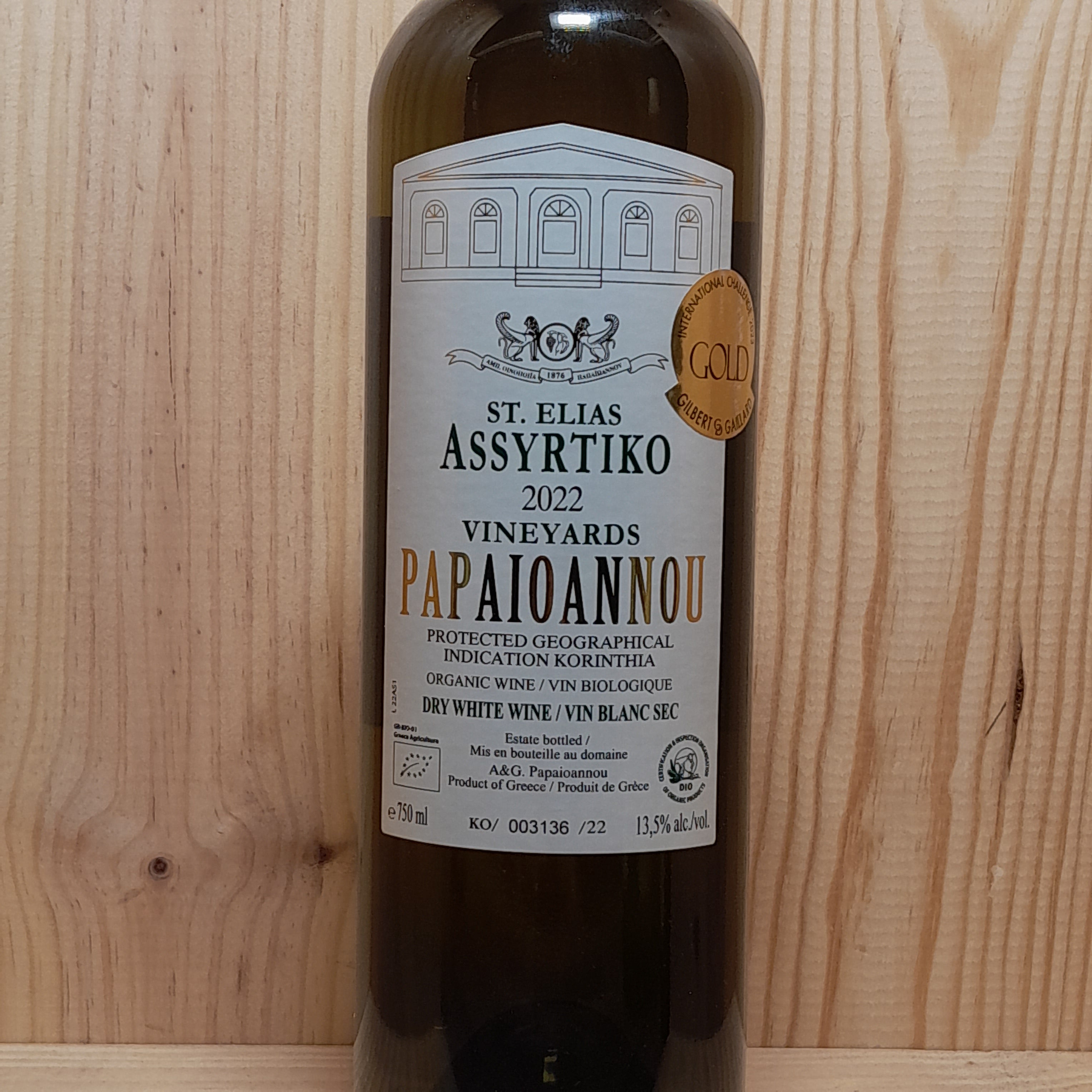 St. Elias Assyrtiko bottle