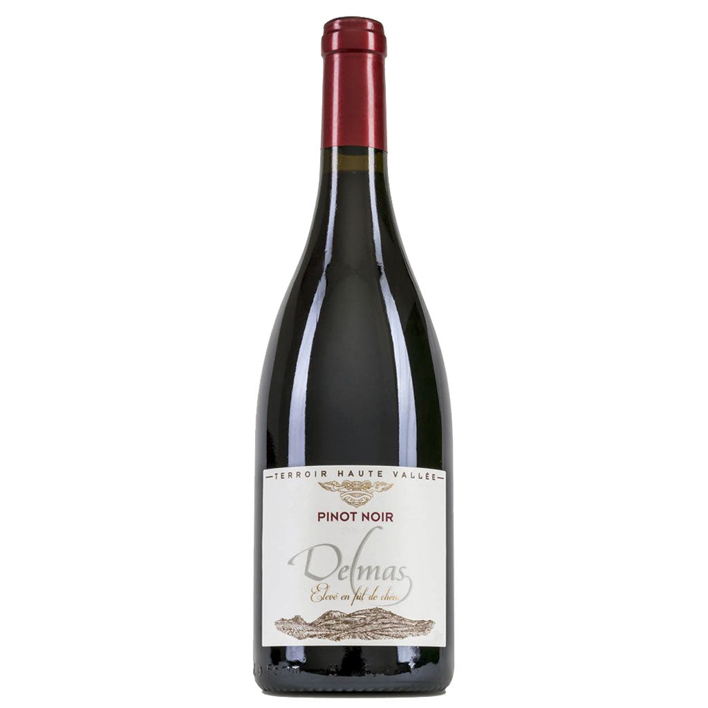 Pinot Noir bottle